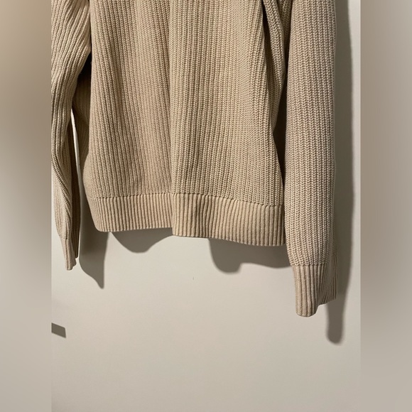 Yellow A&F Knit Oversized Sweater - Picture 4 of 7